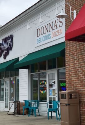 Donna's Delicious Dozen by null
