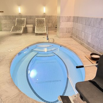 Park MGM Spa & Salon - Women's Hot tub - Day Spas Near Me - Las Vegas, Nevada Park MGM Spa & Salon - Women's Hot tub - Day Spas Near Me - Las Vegas, Nevada