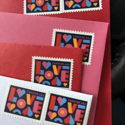 Tampa Airport Post Office - Mailing Valentines