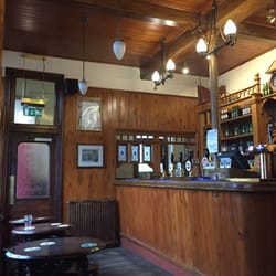 Duke Inn - Original bar and wood
