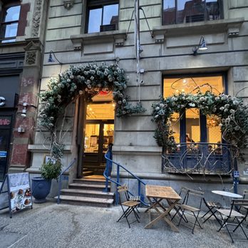 maman - Outside - Breakfast & Brunch Near Me - New York, New York maman - Outside - Breakfast & Brunch Near Me - New York, New York