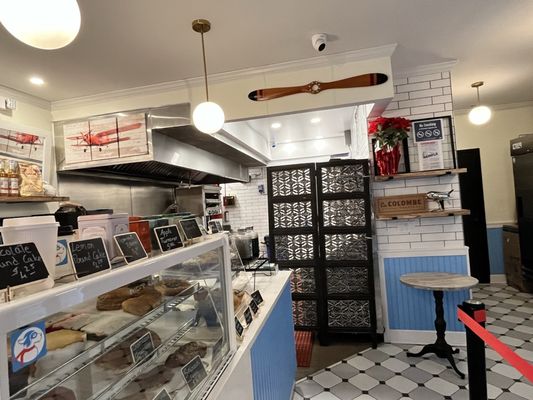 L'avion Café by null