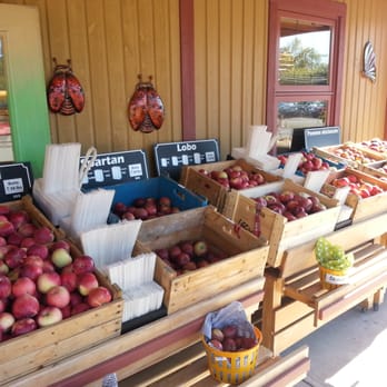 Cidrerie Lacroix - Cideries Near Me - Saint-Joseph-du-Lac, Quebec