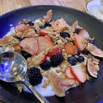 BB Cafe & Catering - Yogurt Parfait - Cafes Near Me - Burbank, California