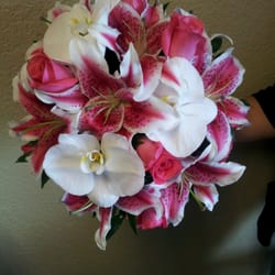 Mulkey's Flowers & Gifts - Wedding Bouquet