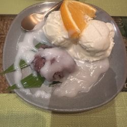 Spirit of Thai - They are out of fresh mangoes, but brought us some purple pudding with ice cream