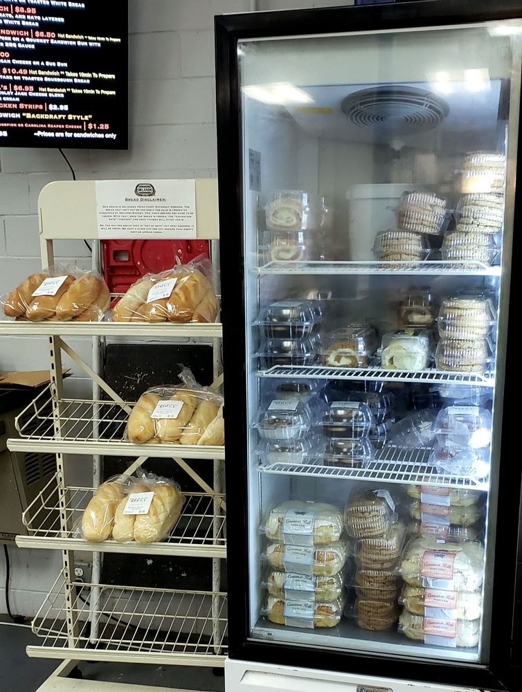 MAIN STREET DELI Updated October 2024 64 Photos & 22 Reviews 203