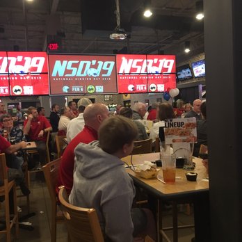 Buffalo Wild Wings - NSD 2019 GO JAGS - Chicken Wings Near Me - Mobile, Alabama