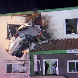 Thanh Q Nguyen, DDS - Drive through service.