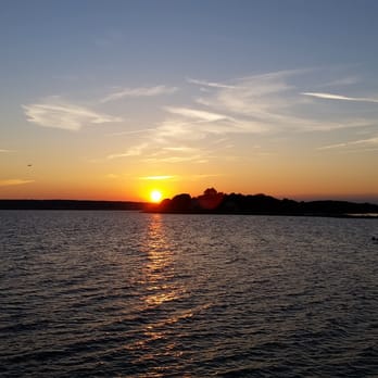 Oakland Beach - Beaches Near Me - Warwick, Rhode Island