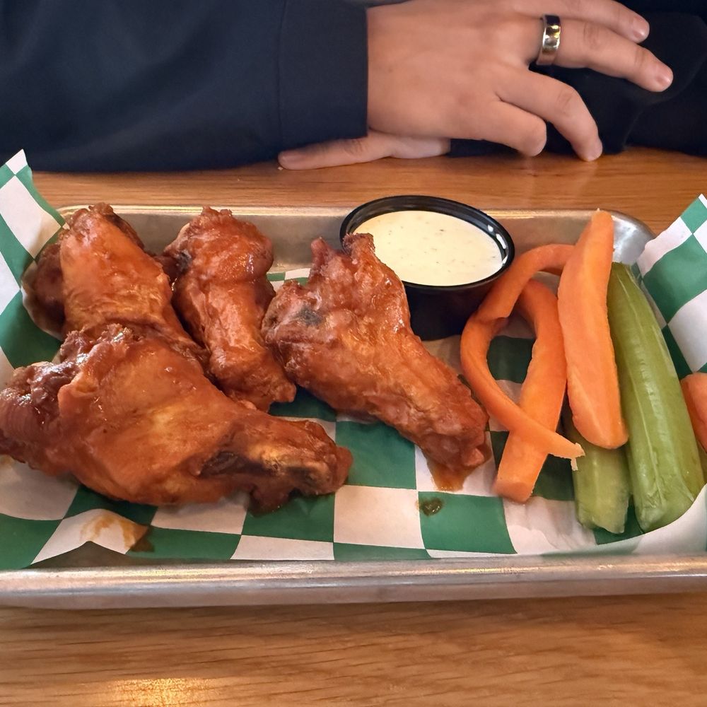 12th Street Tavern - Chicken wings (half order) - Sports Bars Near Me - Albuquerque, New Mexico