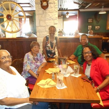 Saltgrass Steak House - Sisters, brother and friend at the Saltgrass - Steakhouses Near Me - Amarillo, Texas