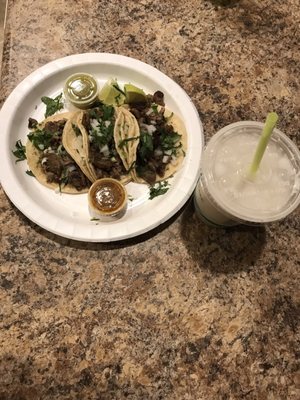 El Gallito Mexican Food Truck by null