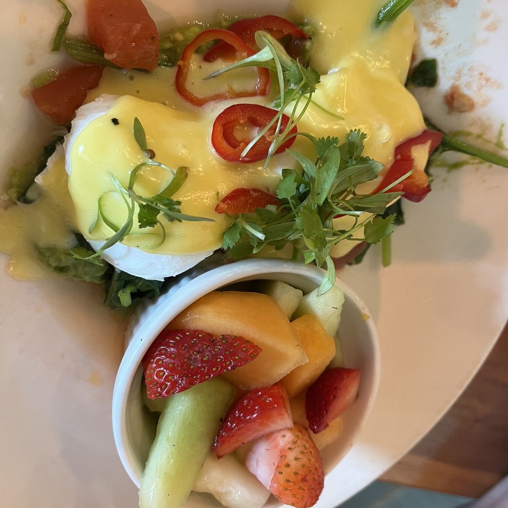 Benedict's - California Benedict - Breakfast & Brunch Near Me - Wayzata, Minnesota Benedict's - California Benedict - Breakfast & Brunch Near Me - Wayzata, Minnesota