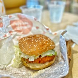 Shrimp Burger | IG @moniquedao Shrimp Burger | IG @moniquedao