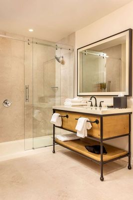 Hotel Melby Downtown Melbourne, Tapestry Collection by Hilton by null