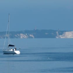 Eiscafe Arkonablick - Traumhafter Ausblick aus dem Wohnzimmer auf das Kap Arkona, Rügen