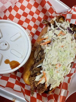 Salty's BBQ by null
