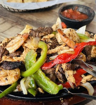 Frida's Modern Mexican by null