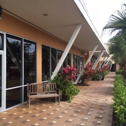 University Shoppes - Pretty place