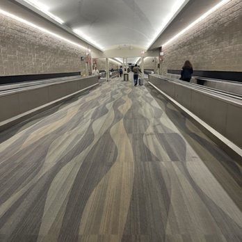 Delta Air Lines - Atlanta underground tunnel - Airlines Near Me - Atlanta, Georgia Delta Air Lines - Atlanta underground tunnel - Airlines Near Me - Atlanta, Georgia