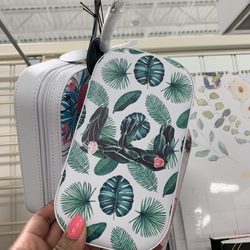 Marshall's - Travel jewelry box