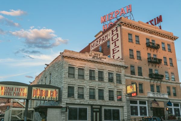 Mizpah Hotel by null