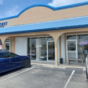 Eye Candy the Beauty Bar - Nail Salons Near Me - Cape Coral, Florida Eye Candy the Beauty Bar - Nail Salons Near Me - Cape Coral, Florida