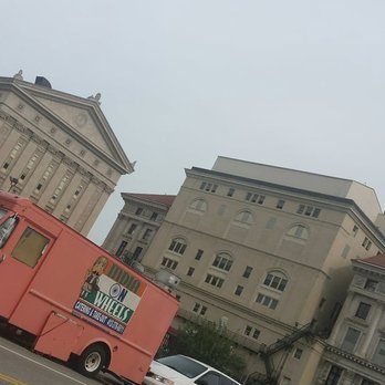 India on Wheels - Orange you glad this truck is parked right next to the Cathedral Of Learning? - Indian Near Me - Pittsburgh, Pennsylvania India on Wheels - Orange you glad this truck is parked right next to the Cathedral Of Learning? - Indian Near Me - Pittsburgh, Pennsylvania