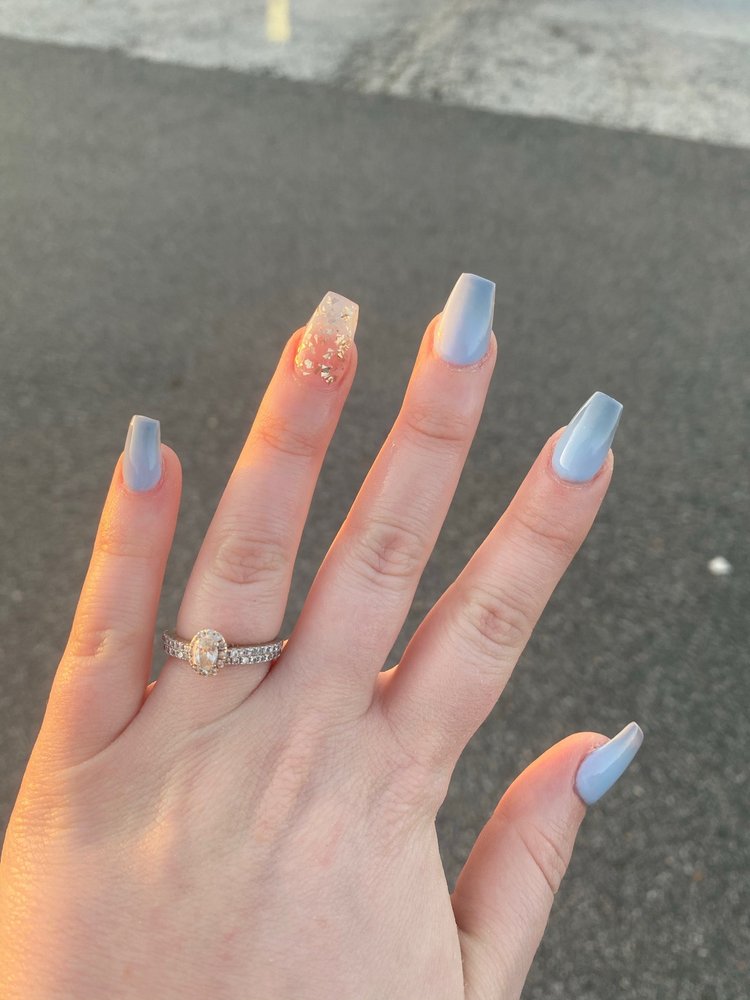 JULIE’S NAIL & SPA Updated May 2024 10 Reviews 2701 Mall Dr