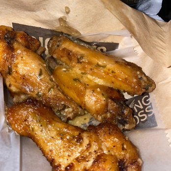 Wing Boss - Garlic parm wings - Food Delivery Services Near Me - Addison, Texas