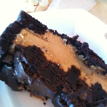 Dolce Freddo Gelato - Ice Cream & Frozen Yogurt Near Me - Methuen, Massachusetts
