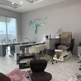Vogue Nail Bar - Inside - Nail Salons Near Me - Greenville, Texas