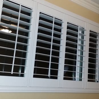 Vineyard Blind & Shutter - Very wide window in master bedroom. Was given the option to open it one of two ways... We love it. - Shades & Blinds Near Me Vineyard Blind & Shutter - Very wide window in master bedroom. Was given the option to open it one of two ways... We love it. - Shades & Blinds Near Me