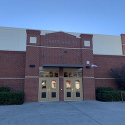 Cashmere Middle School - Gymnasium entrance.