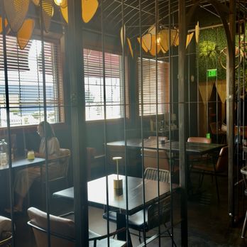 The Cage in Audubon - Cocktail Bars Near Me - Norristown, Pennsylvania The Cage in Audubon - Cocktail Bars Near Me - Norristown, Pennsylvania