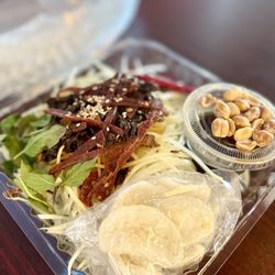 Dan Han - Papaya salad