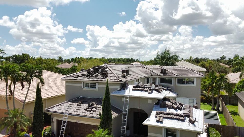 Slide of Palma Roofing Contractors