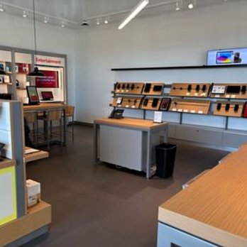 Verizon - Mobile Phones Near Me - Surprise, Arizona Verizon - Mobile Phones Near Me - Surprise, Arizona