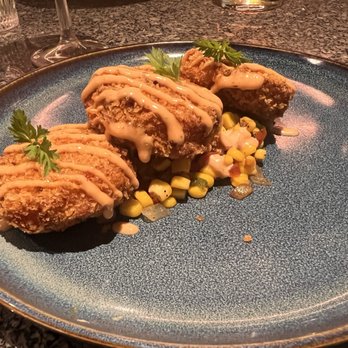 Lobster Burger Bar - Bars Near Me - Toronto, Ontario