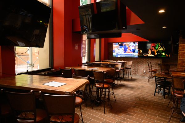 Continental Sports Lounge by null