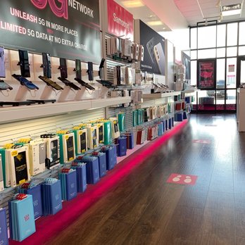 T-Mobile - Phones and more phones - Mobile Phones Near Me - Highland, Utah