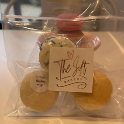 The Sift Bakery - My selections today: Crème Brûlée, Salted Caramel and Strawberry Matcha