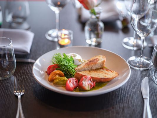 Mezzaluna Pasteria & Mozzarella Bar by null