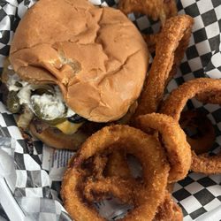 Dirty burger with onion rings