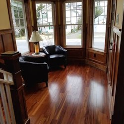 The Guest Quarters at the Inn - Entry