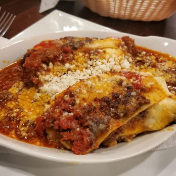Chef’s Roma Kitchen - Lasagna bolognese - Italian Near Me - Henderson, Nevada
