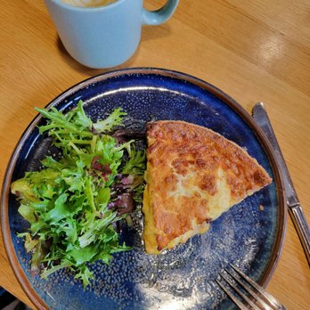 Soul Grind Coffee Roasters - Quiche Lorraine, turmeric latte - Coffee & Tea Near Me - Pacifica, California