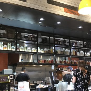 mezeh - Mediterranean Near Me - Fairfax, Virginia
