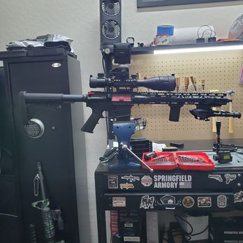 The Broken Gun - AR15 barrel swap - Gunsmith Near Me - Mesa, Arizona The Broken Gun - AR15 barrel swap - Gunsmith Near Me - Mesa, Arizona